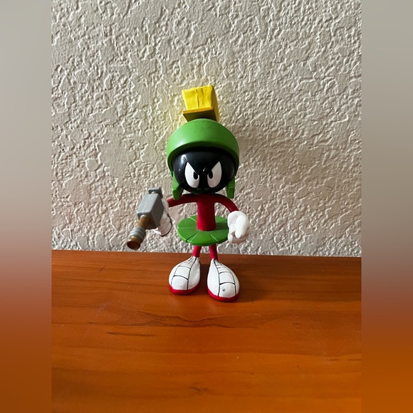 Warner Bros. Other - Vintage 1995 Warner Bros Studio Marvin The Martian Ray Gun 6" Bendable Toy